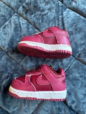 Nike Kids Pink Velcro Sneakers